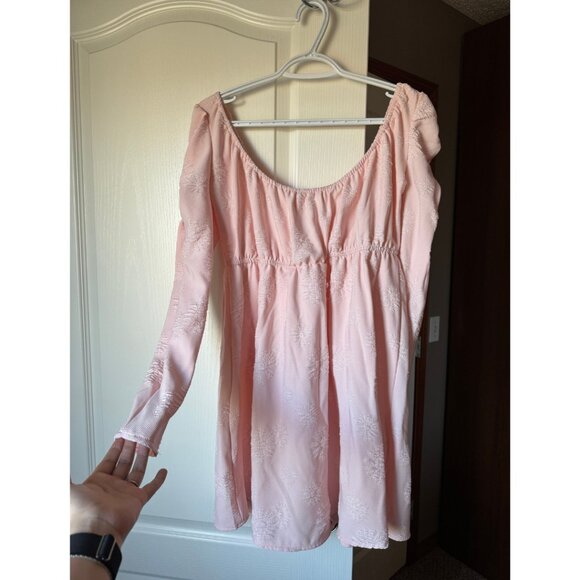 Long sleeve pink Babydoll Dress - Picture 3 of 6